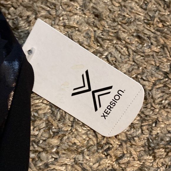 Women’s Xersion Sports Bra - Picture 4 of 6